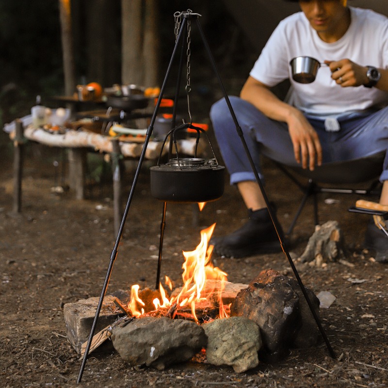 Camping Cooking Tripod - Przenośny trójnóg do gotowania na zewnątrz,